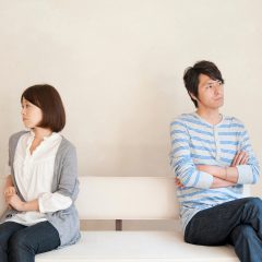 プロポーズ待ちだけど…女性が絶対にしてはいけないNG行動