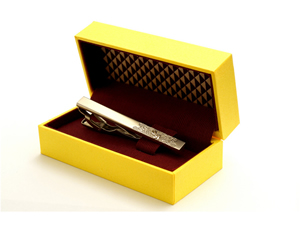 婚約指輪のお返し イニシャルを入れて思いを込めよう 婚約指輪人気ブランドランキング