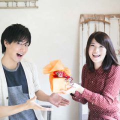 せっかくなら「特別」を！ 婚約指輪のお返しのトレンド